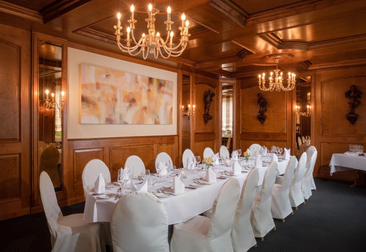 Parkhotel Am Taunus オーバーウルゼル エクステリア 写真
